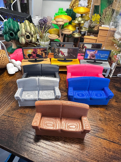 Tiny Couch Decor