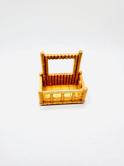 Bamboo style Magnetic Balcony Décor – Jumping Spider & Small Pet Decor