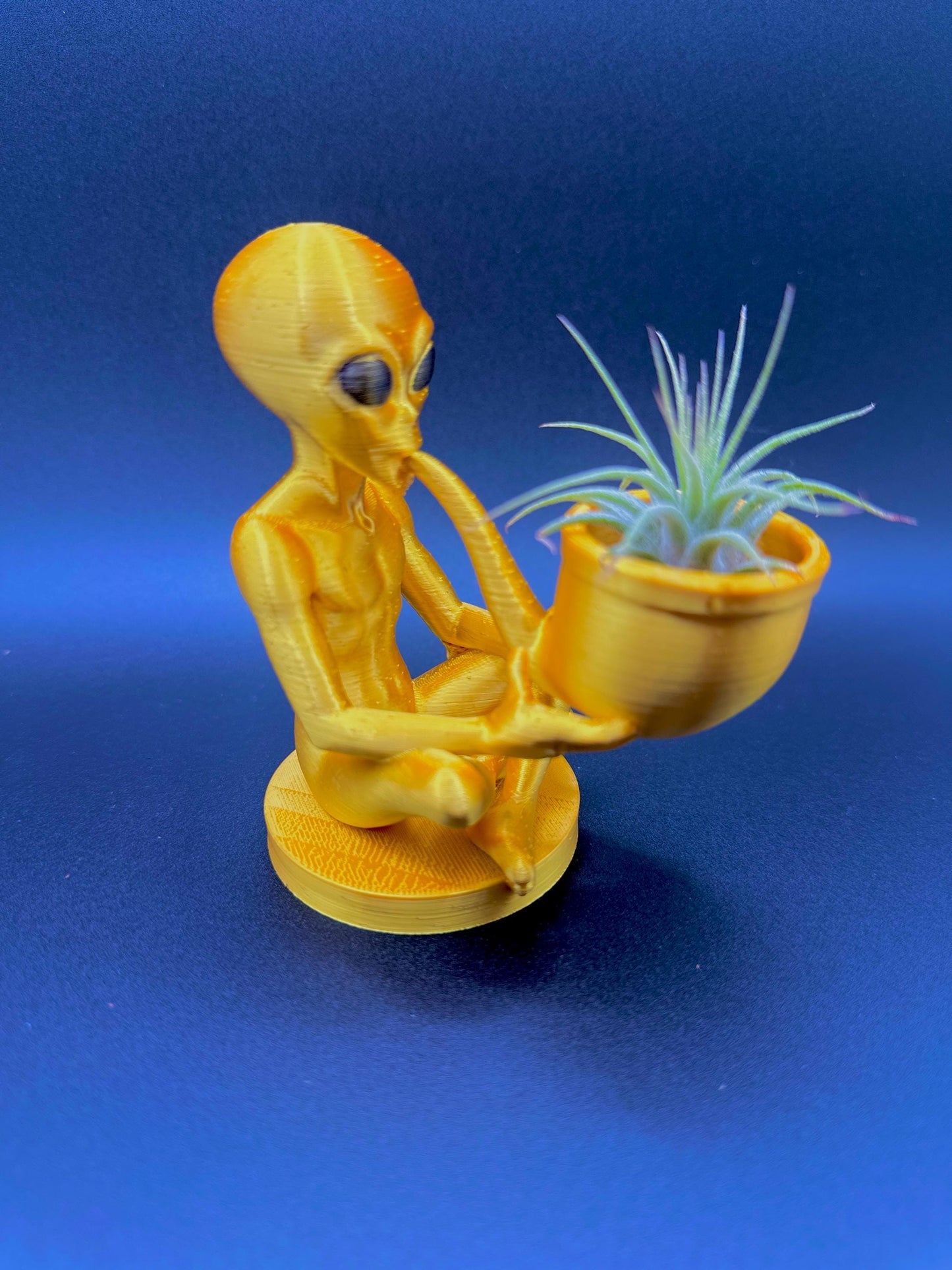 Alien Planter Décor