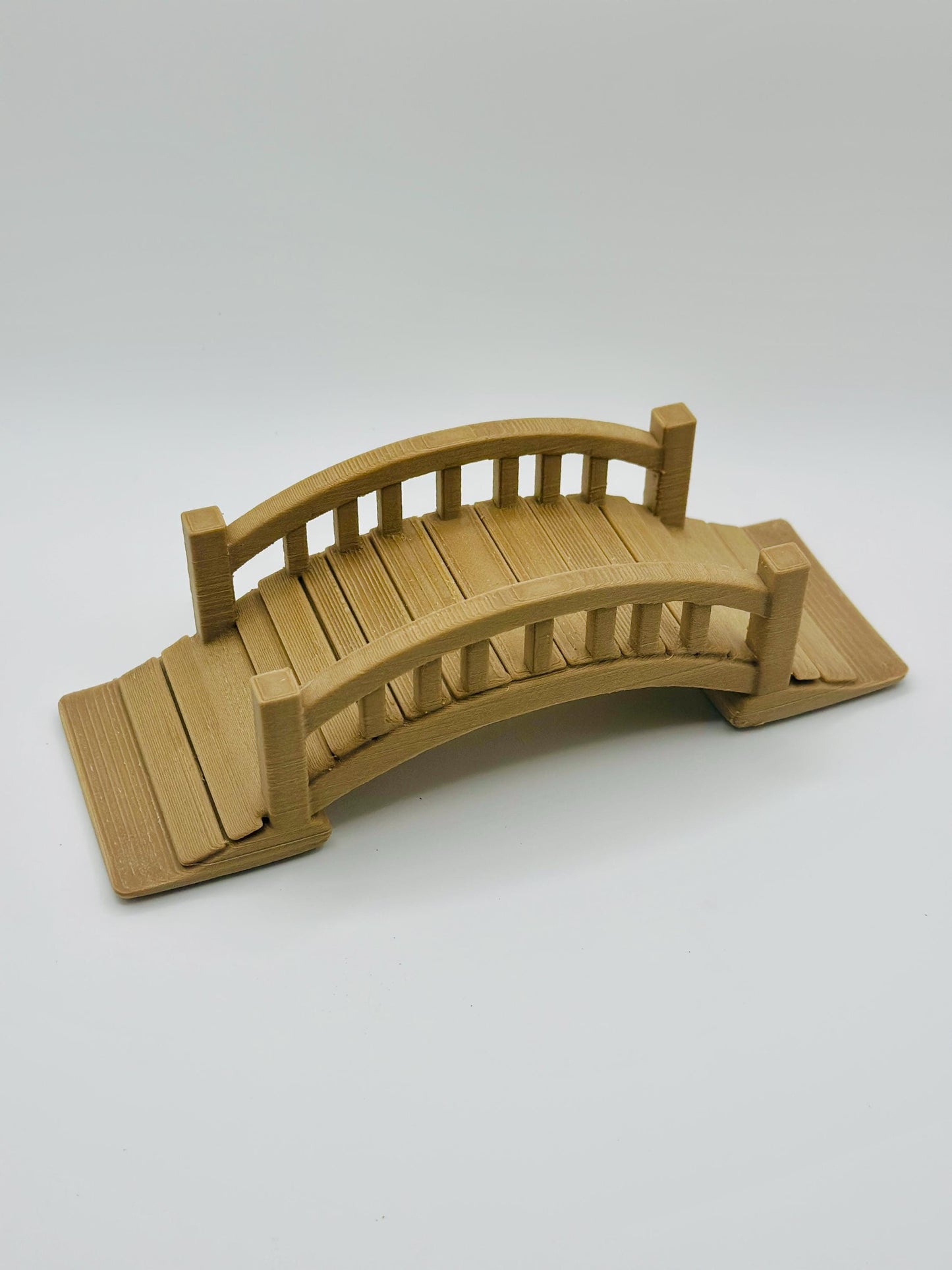 Bridge Décor – Premium Jumping Spider & Other Small Pet Decor