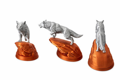 Wolf Cliffside 3D Sculpture | Decor